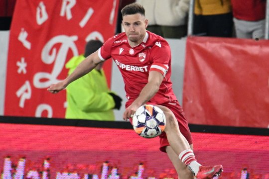 Dinamo, avertizată să nu îl vândă pe Politic: ”E focul cât casa, mai ales dacă îl dau la FCSB”