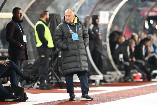 Dan Petrescu dezvăluie condiția pentru ca CFR să redevină campioană după o pauză de 3 ani: "Sperăm să nu avem parte"