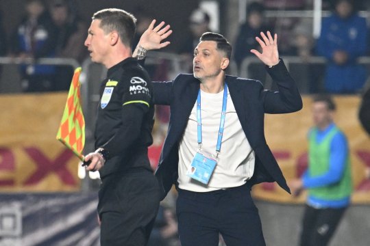 Mirel Rădoi acuză jocuri de culise în favoarea nașului Gigi Becali. ”Mi s-a spus că voi sta în tribună cu FCSB. Vedeți cu cine e rudă arbitrul”