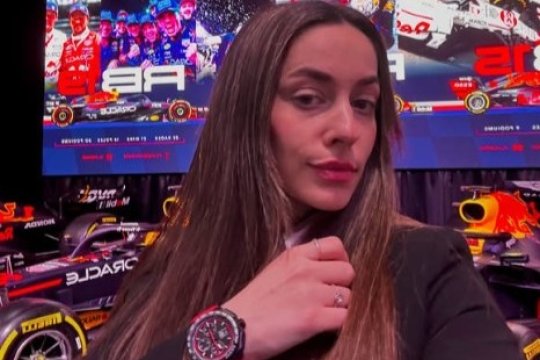 Accident îngrozitor pentru diva care se visează în Formula 1: "Mașina a luat foc, am început să intru în panică"