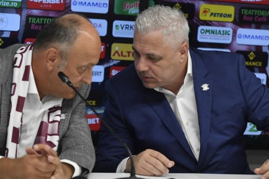 Dan Șucu, criză de nervi după ce Marius Șumudică a primit un jurnalist în autocar: ”Nu se poate așa ceva”