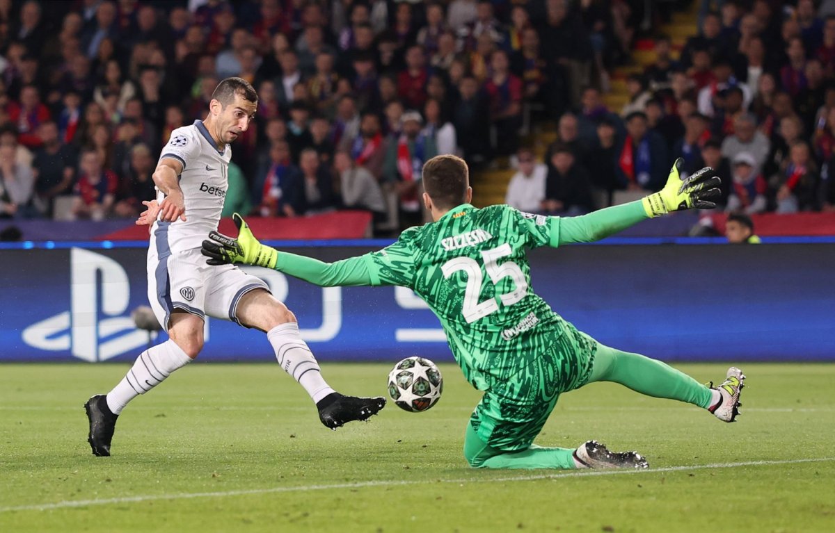 Szczesny poate continua la Barcelona până în 2027, dar nu e decis dacă va semna sau nu