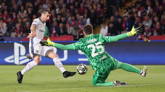 Are ofertă de la Barcelona până în 2027, dar amână un răspuns: "Soția decide dacă semnez sau nu"