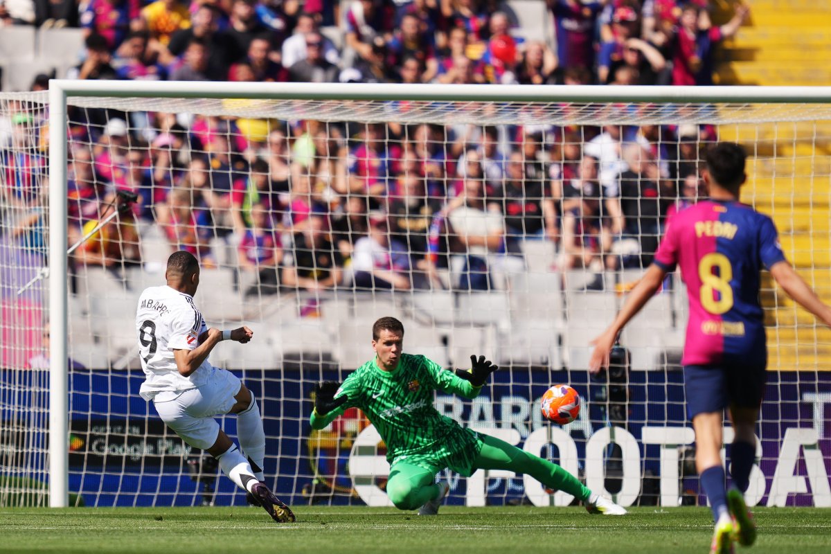 Barcelona, tot mai aproape de titlul din LaLiga după victoria din El Clasico, scor 4-3