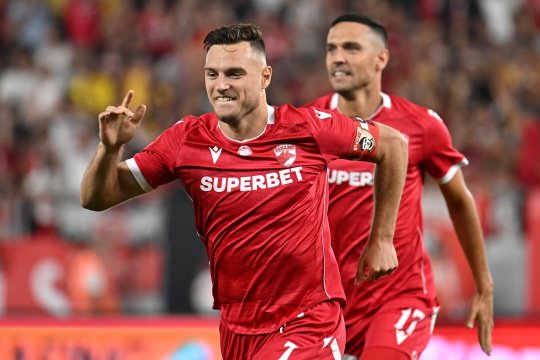 Suflarea dinamovistă îl vede deja pe Dennis Politic la FCSB: ”Nu este o lovitură neașteptată. Sunt obligați să-l vândă”