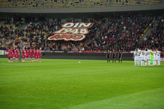 Suporterii au făcut atmosferă pe Arena Națională! Nu au lipsit nici ironiile din derby-ul bucureștean