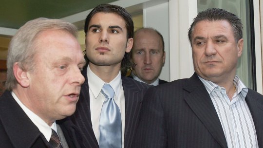 ”Ai consumat droguri cu Adrian Mutu?”. Jurnalistul apropiat ”Briliantului” a dezvăluit ce s-a întâmplat când a ieșit într-un club din Londra cu fostul atacant