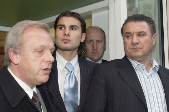 ”Ai consumat droguri cu Adrian Mutu?”. Jurnalistul apropiat ”Briliantului” a dezvăluit ce s-a întâmplat când a ieșit într-un club din Londra cu fostul atacant