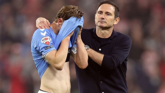 Dezastru pentru Frank Lampard și Coventry: Sunderland se califică dramatic în finala pentru Premier League după un gol în ultima secundă