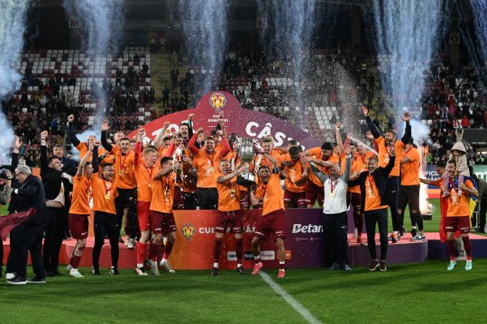 CFR Cluj - Hermannstadt 3-2. Clujenii câștigă Cupa României după un meci nebun la Arad