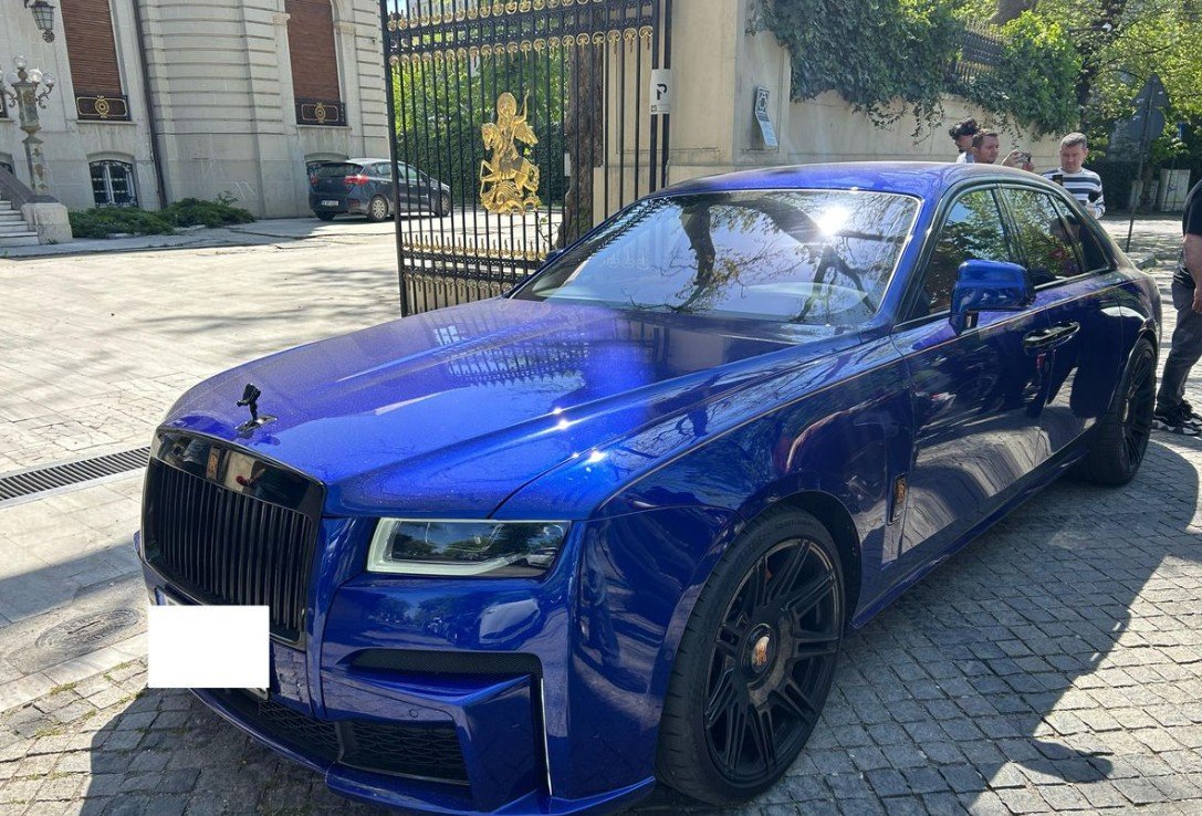 Gigi Becali a plătit 500.000 de euro pentru Rolls Royce