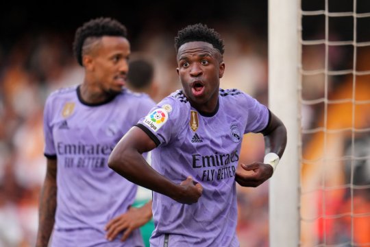 Cei cinci fani acuzați că l-au insultat pe Vinicius Jr. la un meci din La Liga au fost condamnați