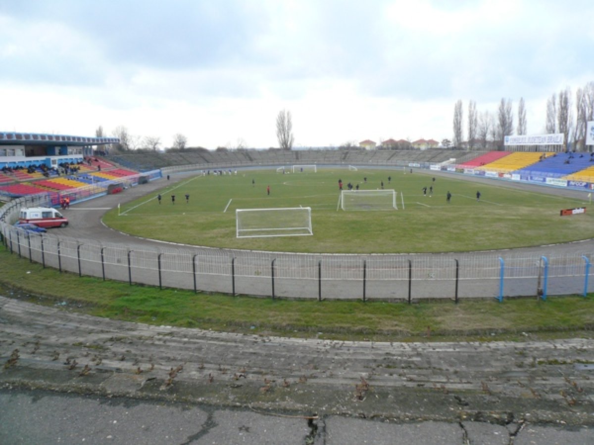 Stadionul Vasile Roaită