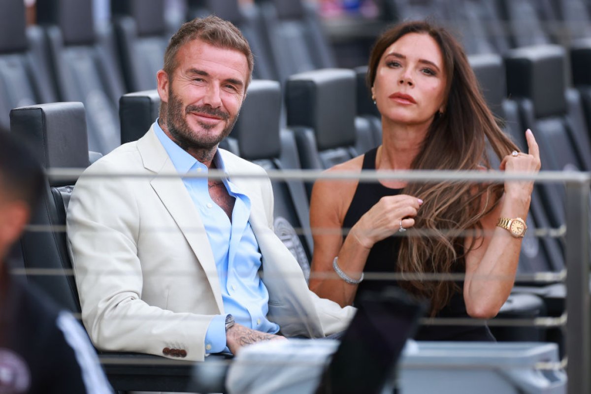 David Beckham, alături de soția sa, Victoria