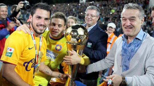 Cum a reacționat Gigi Becali când a fost contrazis de un jucător de la FCSB: ”Bă, acum știi și fotbal?”