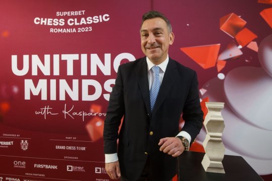 Secretul lui Ilie Dumitrescu pentru o siluetă impecabilă, la 56 de ani: ”E fantastic!”