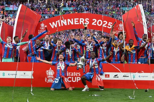 Șoc în Anglia! Crystal Palace a cucerit FA Cup, primul trofeu din istoria sa, în fața lui Manchester City