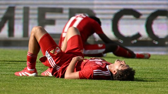 Dramatism pe final de play-out. Unirea Slobozia - Sepsi 2-1, Poli Iași - Petrolul 0-2, Botoșani - Hermannstadt 2-1. Sepsi ajunge în Liga 2, Iașiul și Slobozia merg la baraj