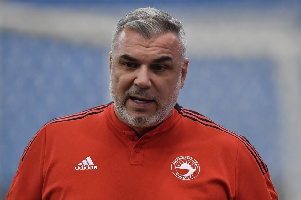 Cosmin Olăroiu va ajunge pentru a doua oară pe banca unei naționale, după ce a mai antrenat Arabia Saudită  și Arabia Saudită