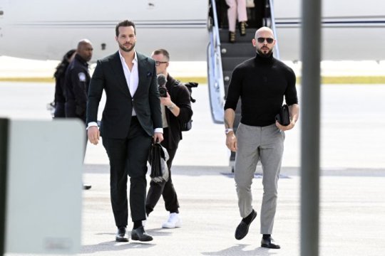 Frații Tate au anunțat că părăsesc România definitiv: ”Mulțumesc pentru amintirile plăcute!”