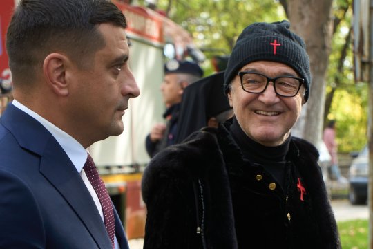 Gigi Becali l-a vizitat pe George Simion în noaptea alegerilor. Ce au discutat: ”Cine mai credea?”