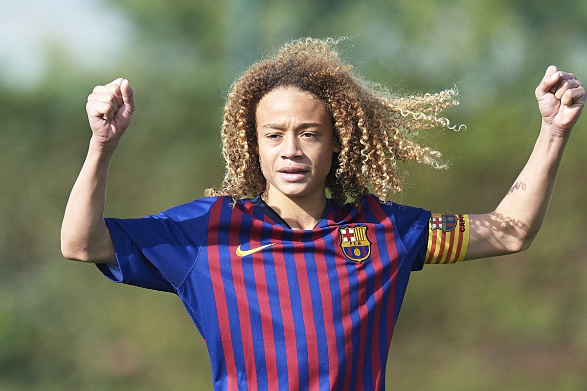 Xavi Simons pe vremea când era junior la Barcelona