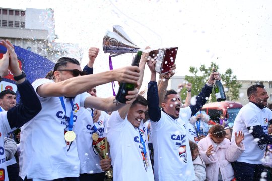 Dani Coman îi apără pe ”gălăgioșii” lui FC Argeș de pe Tik-Tok, dar sancțiunile rămân: ”Sunt niște copii, e păcat să-i punem la zid”