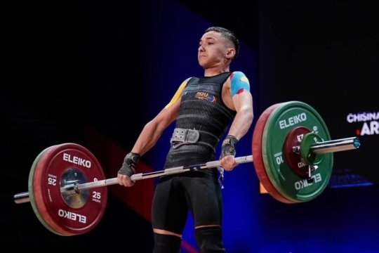 Lucian Cambei, medaliat cu argint la Mondialele de cadeţi din Peru