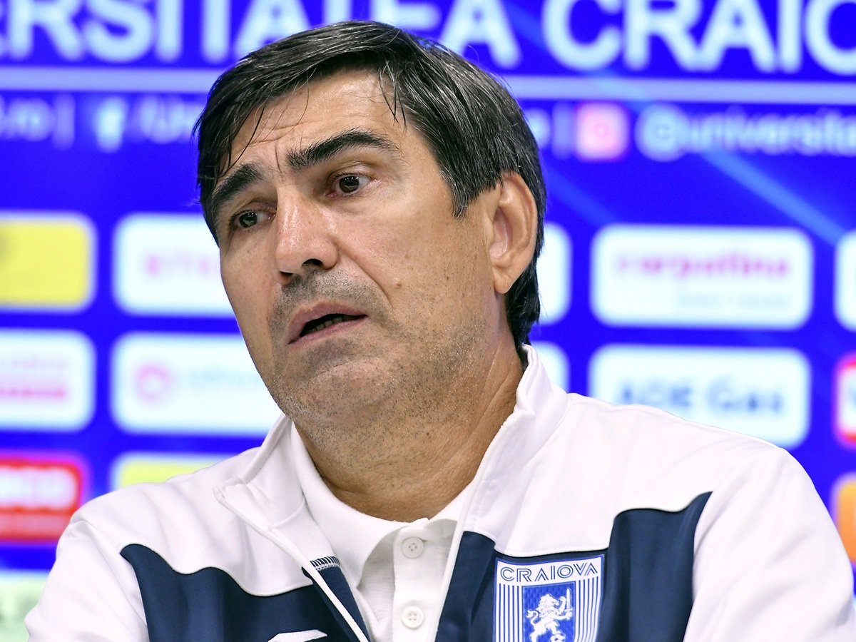 În vârstă de 79 de ani, Victor Pițurcă a antrenat-o ultima oară pe Universitatea Craiova