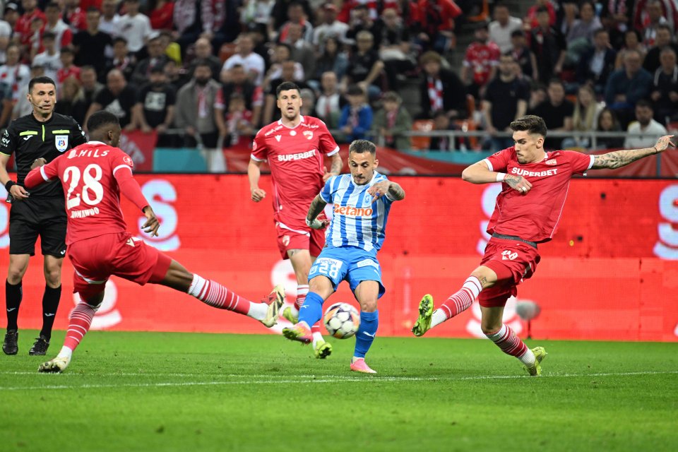 În turul play-off-ului, craiovenii au câștigat cu 2-0 pe Arena Națională