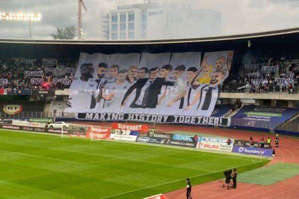Galeria lui U Cluj, la partida cu Rapid