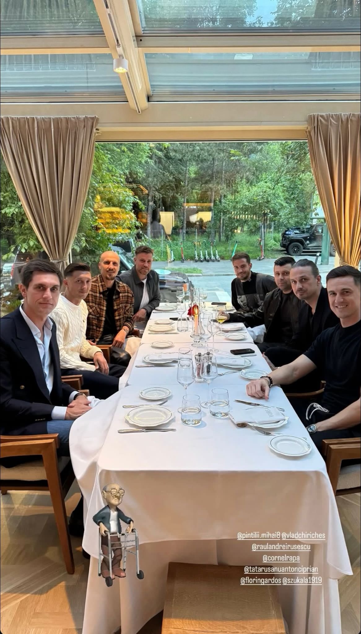 Echipa celor de la FCSB care a încins-o pe Ajax s-a reunit