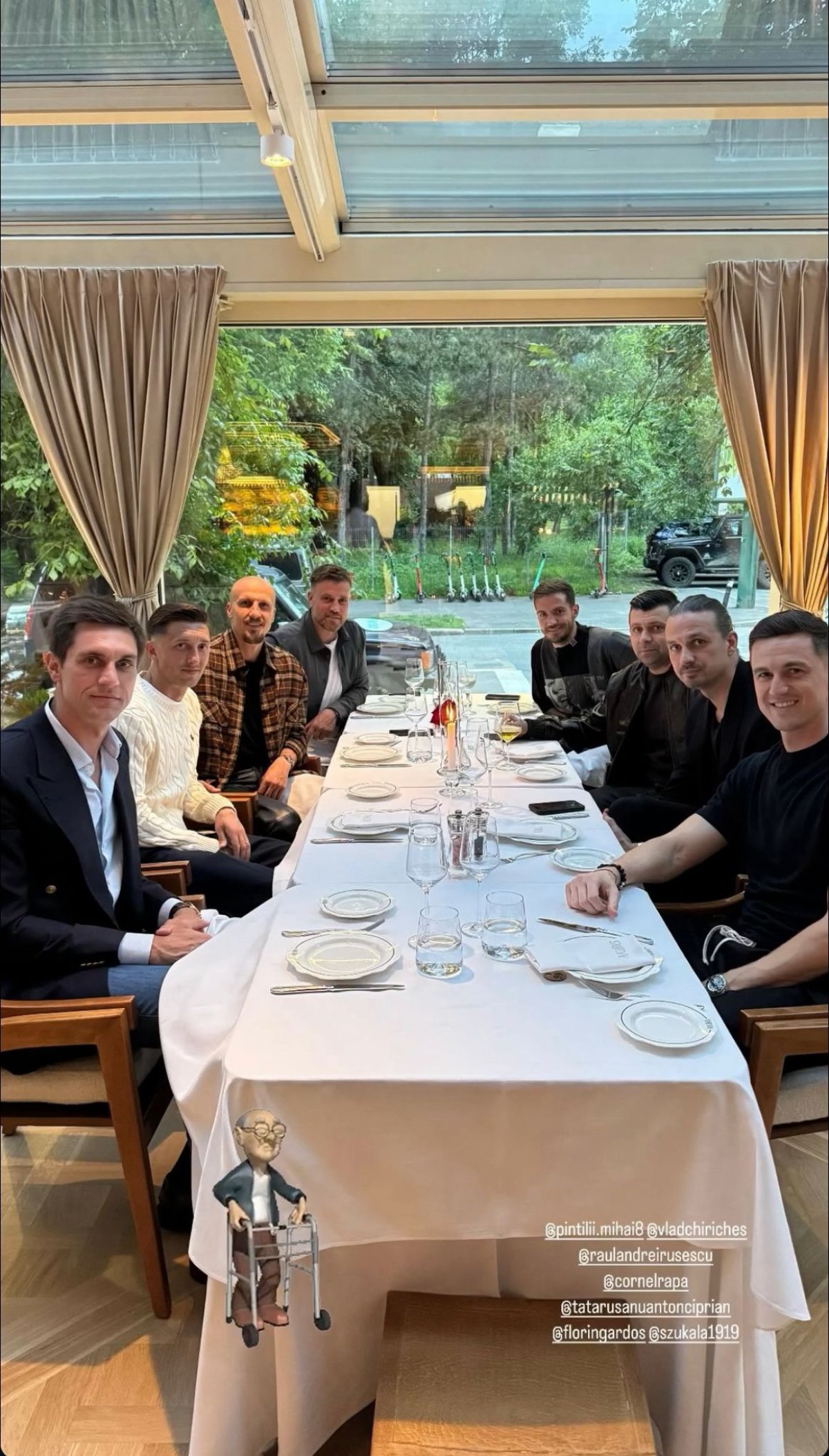 Echipa celor de la FCSB care a încins-o pe Ajax s-a reunit