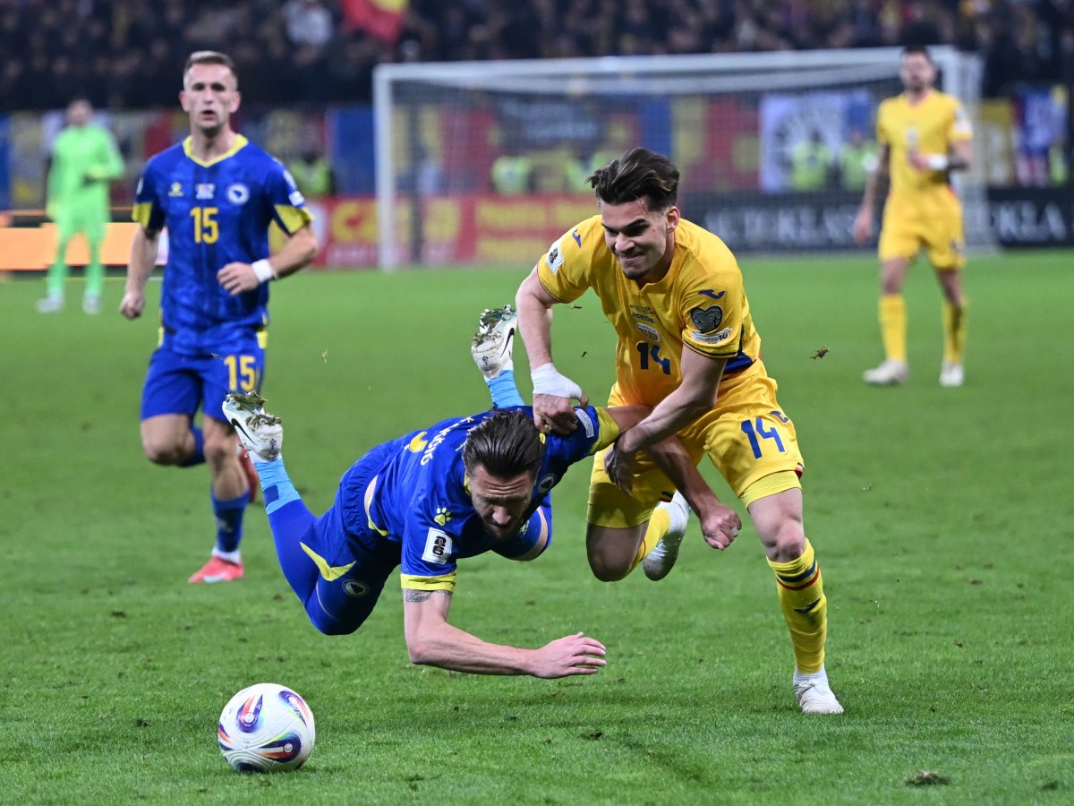 Acum patru decenii, Lucescu a ratat Mondialul din Mexic deși îl avea la dispoziție pe Gică Hagi. Astăzi trebuie să meargă la Mondialul american cu Ianis Hagi