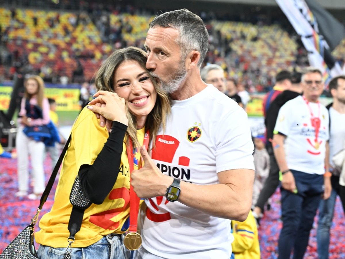 Meme Stoica, la petrecerea de titlu din sezonul trecut. Acum, managerul FCSB și-ar putea trece încă un trofeu în palmares