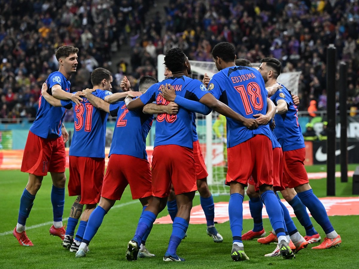 Jucătorii de la FCSB sunt foarte aproape să câștige un nou titlu