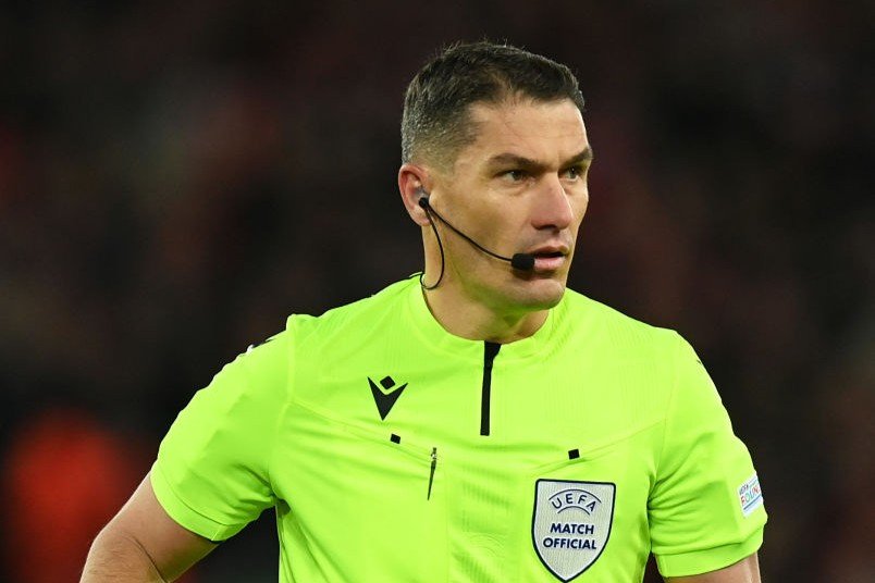 Câte galbene dă Istvan Kovacs? Arbitrul, sfătuit să fie ”invizibil” la finala UCL