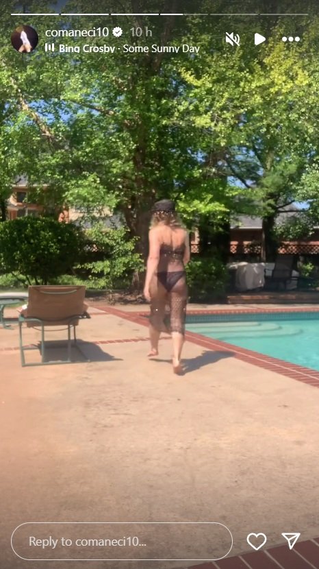 Nadia Comăneci, în costum de baie la 63 de ani