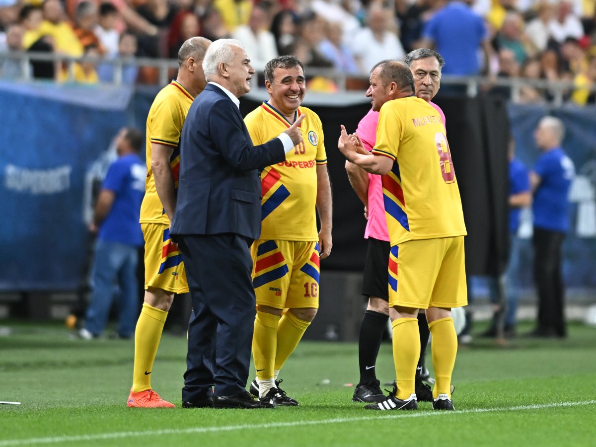 Puiu a stat cu gura pe tricolori și la meciul de retragere al Generației de Aur
