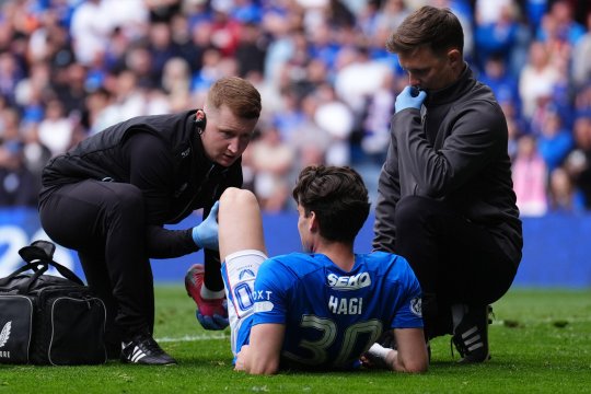 Trimis în teren în repriza a doua, Ianis Hagi a rezistat doar 17 minute pe teren cu Celtic