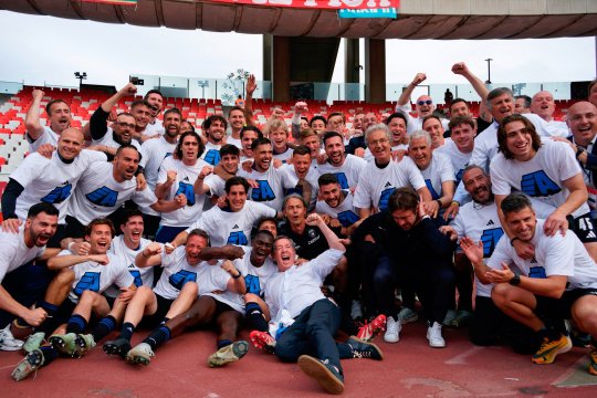 S-a terminat cu ”blestemul” Mircea Lucescu. Cu 3 români în echipă, Pisa a revenit în Serie A, după 34 de ani de pauză