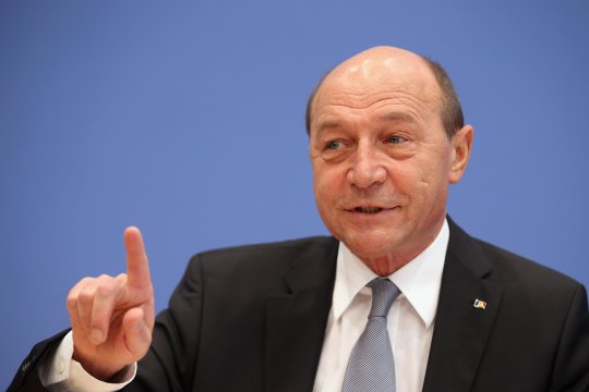 Traian Băsescu știe cine sunt candidații care vor da bătălia finală pentru scaunul de la Cotroceni: ”Am experiență de om politic, nu sunt amator”