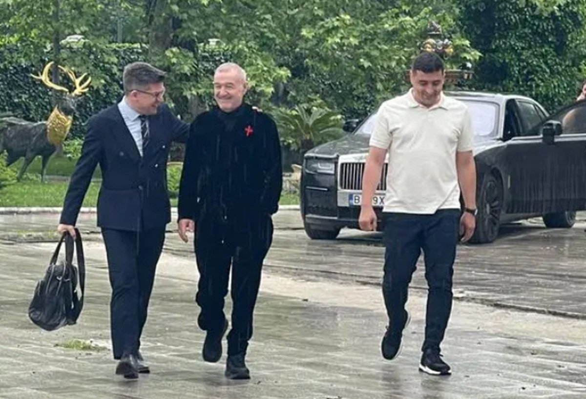 George Simion a apelat de mai multe ori la buzunarul larg al lui Gigi Becali