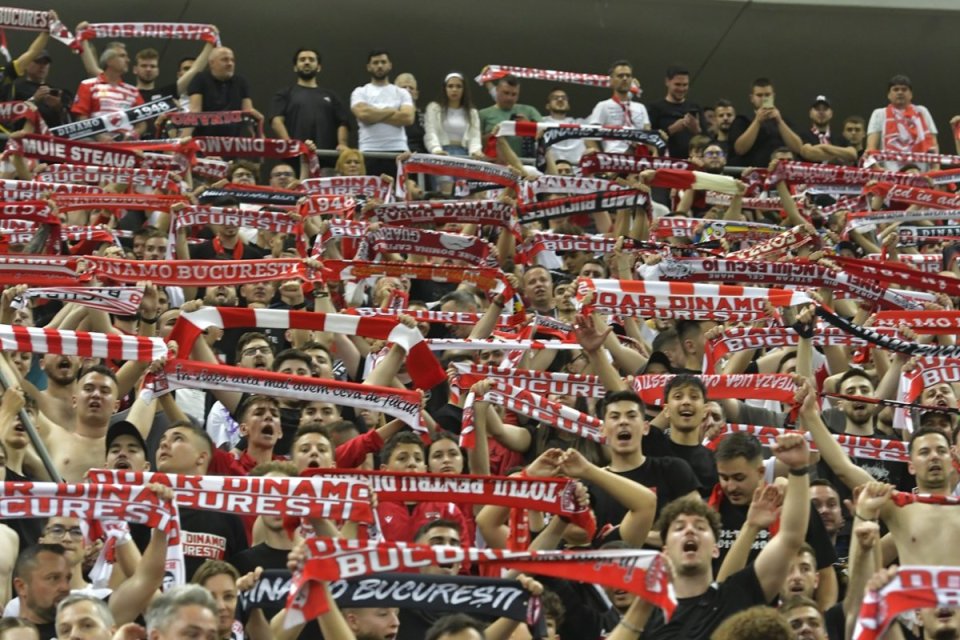 Dinamoviștii, părăsiți de fani la meciul cu FCSB. Câte bilete au vândut ”câinii”