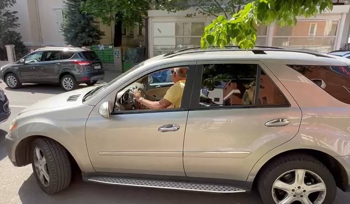 Girela, mașina lui Florin Prunea
