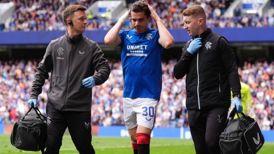 Vești proaste pentru Ianis Hagi! Cât ar urma să lipsească fotbalistul român, după accidentarea din meciul cu Celtic