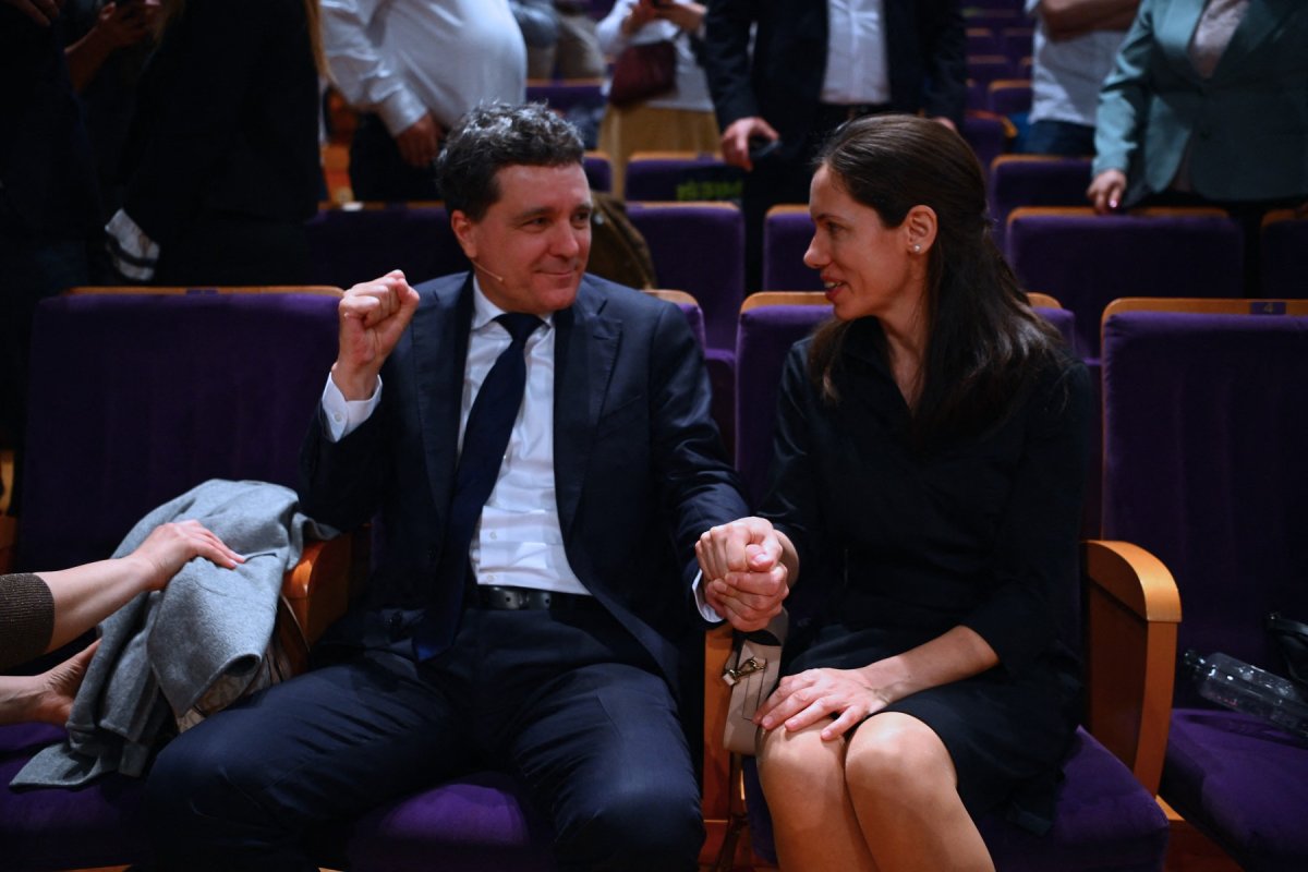Nicușor Dan, alături de partenera sa, Mirabela Grădinaru