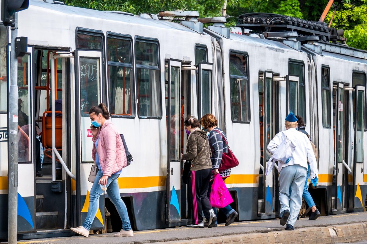 34 de linii de transport din București, afectate de  Semimaratonul Internaţional de pe 10-11 mai