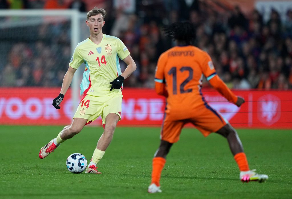 Dean Huijsen atrage atenția tot mai multor cluburi, printre care se numără și Tottenham