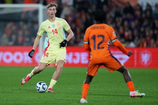 Rival pentru Radu Drăgușin. Tottenham, ”război” cu Arsenal și Real pentru un fundaș central cotat la 42 milioane de euro